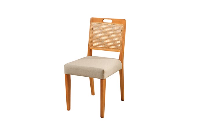 Cadeiras Para Mesa de Jantar Cyrus em Madeira Maciça e Encosto em Palinha Natural Rattan com Quinas e Puxador Arredondados em Velusoft ou Boucle