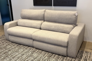 Pronta Entrega - Sofá Retrátil Reclinável Sebastian em Molas Ensacadas