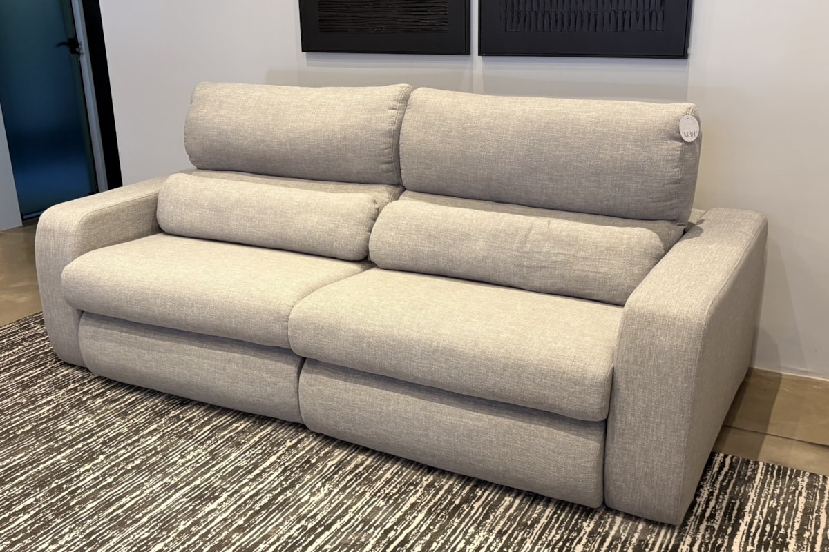 Pronta Entrega - Sofá Retrátil Reclinável Sebastian em Molas Ensacadas