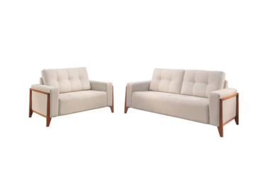 Sofá 2 Lugares Luma de 136cm em Velusoft e Boucle com Pés e Detalhe no Braço em Madeira Maciça com Almofadas Siliconadas