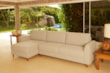 Sofá Chaise Baú Taylor em Espuma D33 e Almofadas Soltas